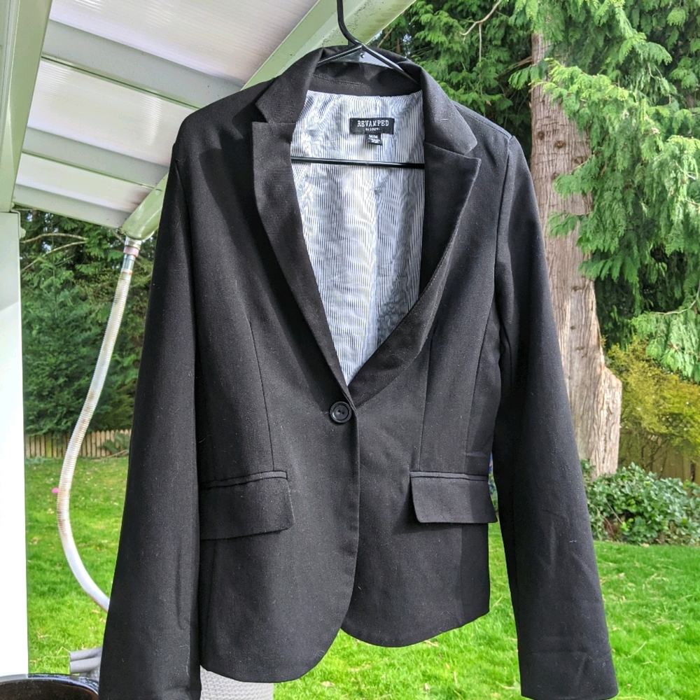 Brand new womens blazer